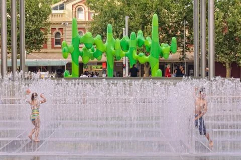 Fountain refreshment - Perth Stock Photos