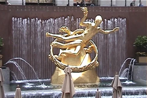 Fountain at Rockefeller MS Stock Footage 1069809