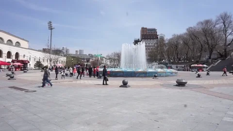 The fountain in the square 5 Vídeo Stock 89655562