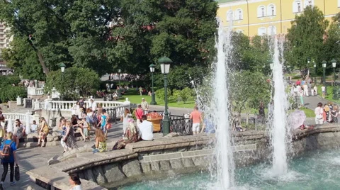 The Fountain In The Square Stock-Footage 66772329
