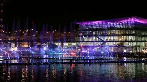 Fountain stream floating on Cockle bay in Darling Harbour of Sydney 4k. Stock Footage 199147348