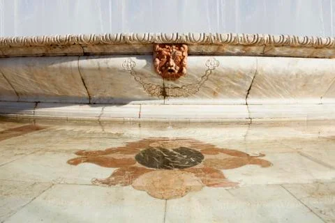 Fountain under sunlight Stock Photos
