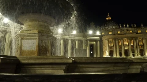 Fountain in vatican square Stock Footage 101475918