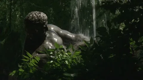 Fountain in Vienna Video stock 21437470