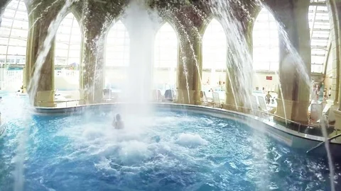Fountain in the water park Stock-Footage 74725432