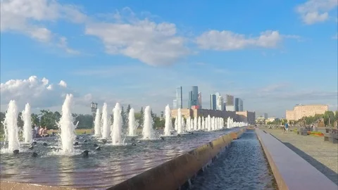 Fountains in the square on summer day timelapse 스톡 동영상 79807873