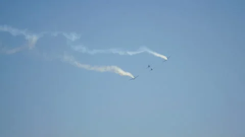 Four airplanes flying on the background of blue sky. 4K 動画素材 94836364
