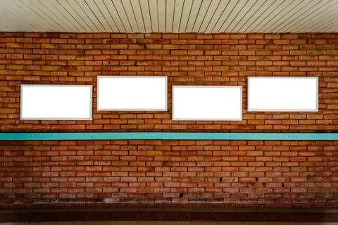 Four blank frame mock up on a brick wall. Foto stock