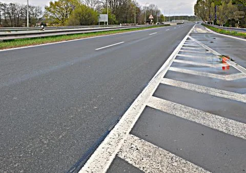 Four current road Stock-Fotos