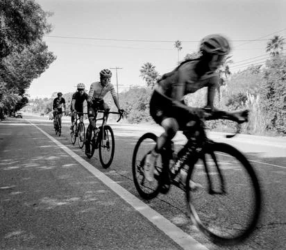 Four Cyclists on the PCH Stock-Fotos