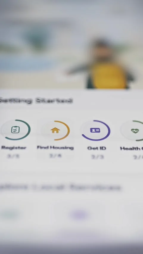 Four exact progress fractions on relocation tracker Stock Footage 345499082