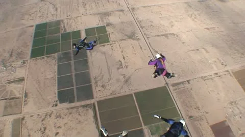 Four Skydivers in Mid Air 動画素材 19156191