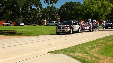 Fourth of July 2017 Double Oak Texas Parade. Vidéo 77285220