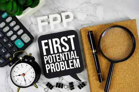 FPP - First Potential Problem acronym with calculator, alarm clock and magn.. Foto stock