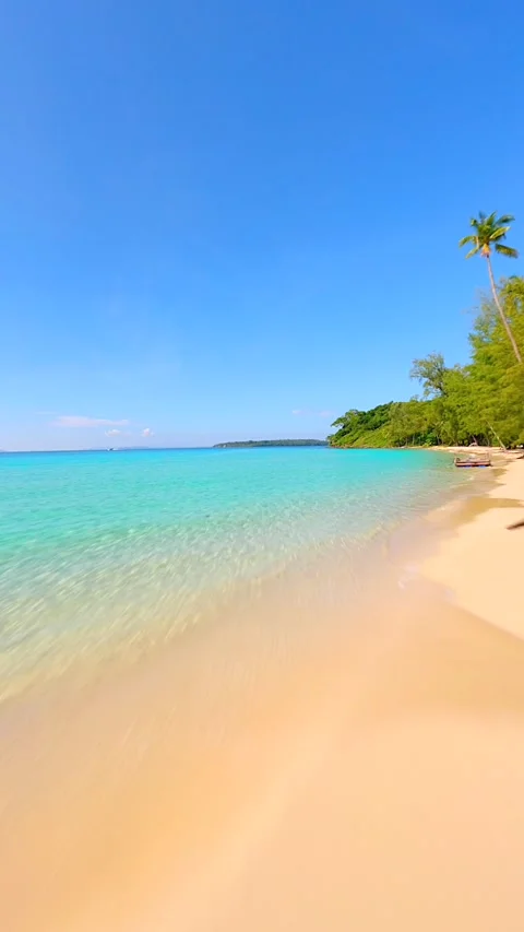 FPV drone flight over turquoise sea on tropical beach in Koh Kood, Thailand Stock Footage 308514637
