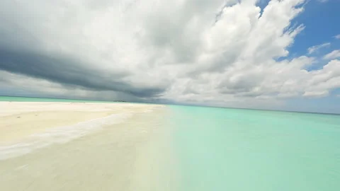 Fpv drone flying over a sandbar in the Maldives Video stock 238944271