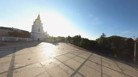 FPV drone footage. Fly over St. Michael's Golden-Domed Monastery on Mykhailivska Stock-Footage 166304032
