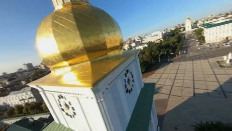 FPV drone footage. Fly over St. Michael's Golden-Domed Monastery on Mykhailivska Stock-Footage 166304595