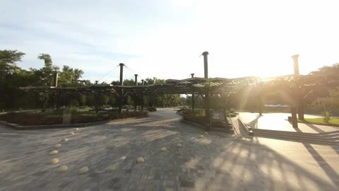 FPV drone footage. Fly over Perhola near Parkovy bridge in Kyiv. Stock-Footage 166322757