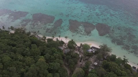 FPV Drone Shot Soaring Over Pristine Tropical Beaches and Island Scenery Stock Footage 321016763
