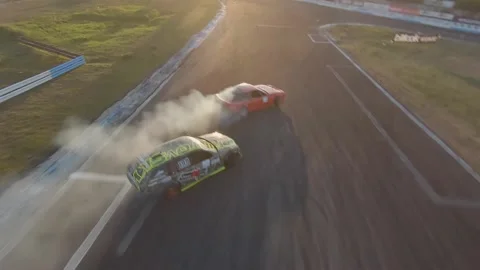 FPV drone view. Ukrainian drift championship. Close pursuit of drift cars Vídeos de archivo 144610941