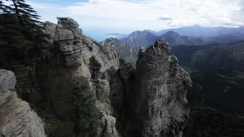 FPV flight over rugged rock formations Stock Footage 309036194