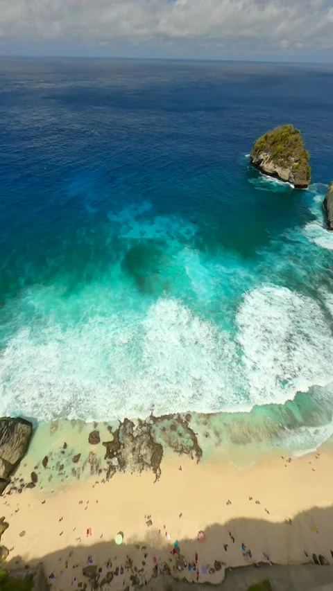 FPV flight over stunning Diamond Beach on Nusa Penida island, Indonesia Stock Footage 282994217