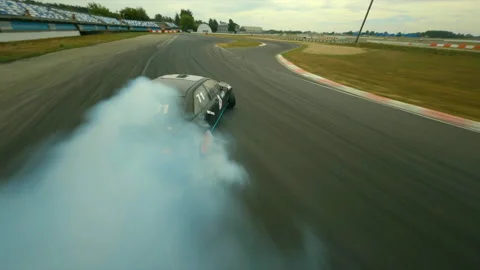 FPV footage  chasing drifting car 库存影片 159509540
