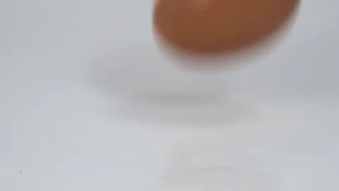 Fragile egg smash on white background Video stock 71469690