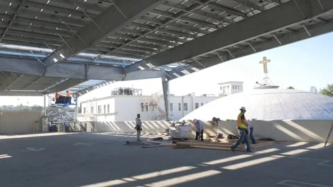 Framing Stock Footage 123709333