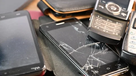 France-April 24, 2019, outdated models of mobile phones and smartphones  库存影片 106925975