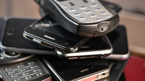 France-April 24, 2019, outdated models of mobile phones and smartphones  库存影片 106926113