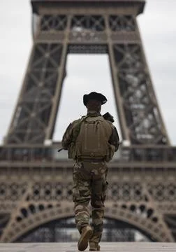 France goes into second lockdown and heightens security due to terror threat lev Stock Photos
