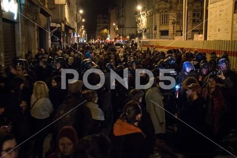 FRANCE - LABOUR - LAW - PROTEST - NIGHT Stock Photos