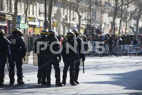 FRANCE - PARIS - PROTEST - LABOUR LAW Stock Photos