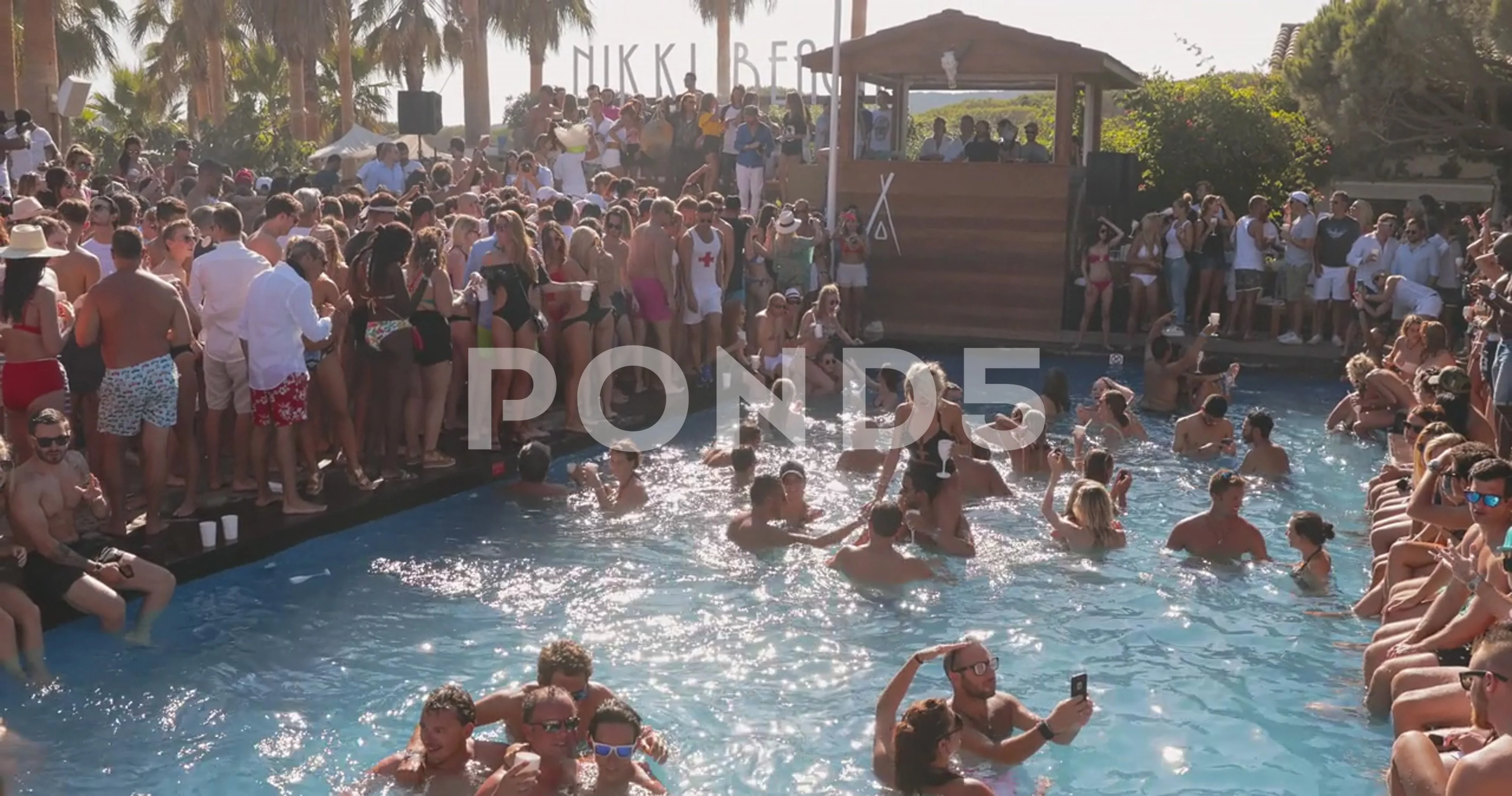 August . Saint-Tropez . France 10 Beach moments . LV By The Pool