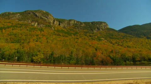 Franconia notch, nh in fall Stock Footage 42577176