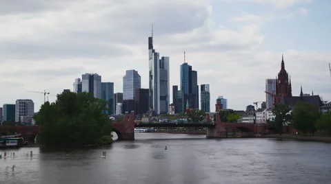 Frankfurt Skyline Timelapse Stock-Footage 63347479