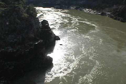 Fraser River Static sun reflection Stock Footage 147482