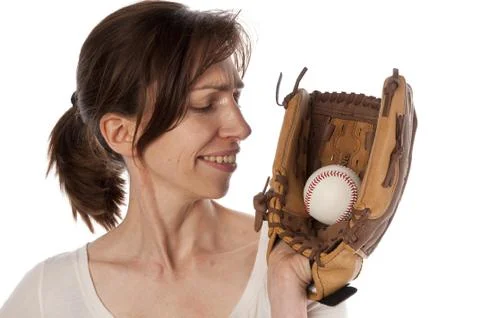 Frau mit Baseballhandschuth Foto stock