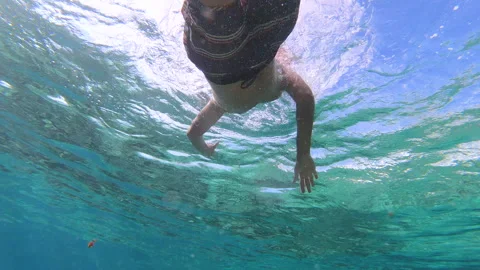 Free dive in the blue ocean in Playa Chen Rio, Cozumel island, Riviera Stock Footage 279066833