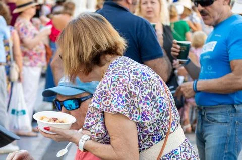 Free testing dinner - Racion de callos dish during San Miguel festival Stock Photos