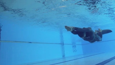 Freediving05 Stock Footage 126089928