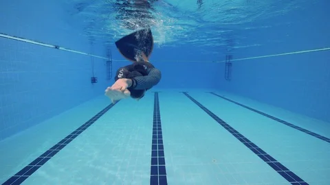 Freediving17 Stock Footage 126093548