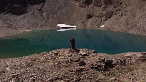 Freedom concept, pullback alpine shot Stock Footage 165389024