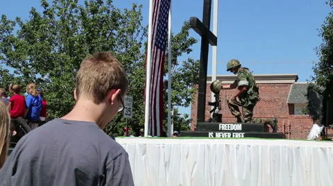 Freedom is never free 動画素材 40005602