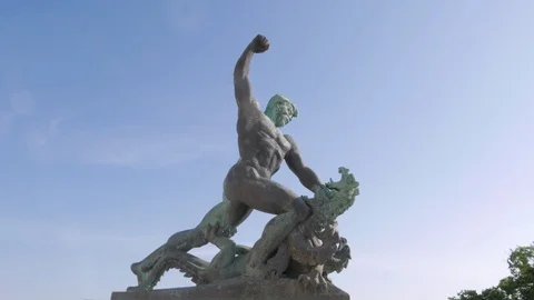 Freedom Statue monument, Budapest Stock Footage 90707877