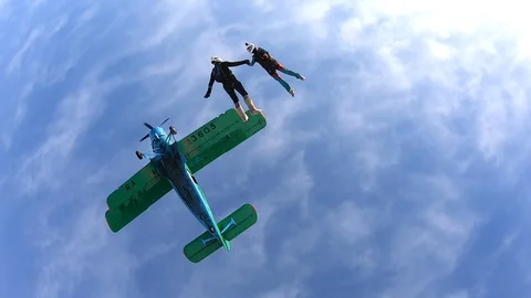 Freefly skydiving Video stock 101152251