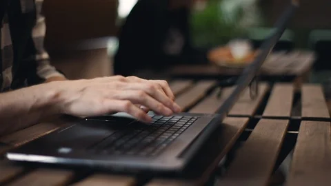 Freelance Man Typing on the Laptop 動画素材 103743683