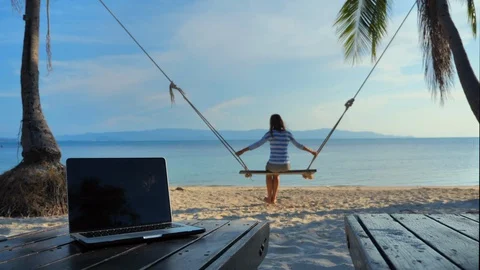 Freelance outdoor work concept Video stock 128800772